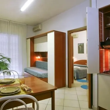 I Girasoli Apartmanhotel 3*