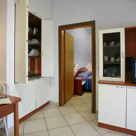 Apartmanhotel I Girasoli 3*