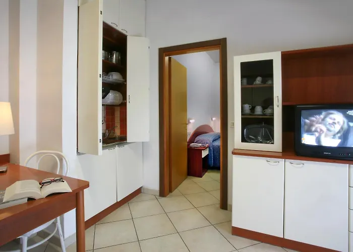 Aparthotel I Girasoli 3*